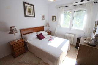 Thumbnail von ***Sehr schöne Villa mit Pool, Gästeappartement und Panoramablick***