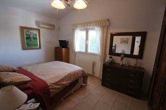 Thumbnail von ***Sehr schöne Villa mit Pool, Gästeappartement und Panoramablick***