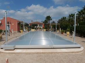 Thumbnail von ***Wunderschöne Landhaus-Villa mit Pool, Garage und Sommerküche***