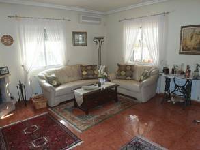 Thumbnail von ***Wunderschöne Landhaus-Villa mit Pool, Garage und Sommerküche***