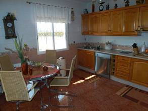 Thumbnail von ***Wunderschöne Landhaus-Villa mit Pool, Garage und Sommerküche***