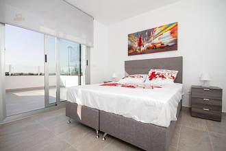 Thumbnail von ***Einfamilienhäuser in modernem Design mit Privatpool***