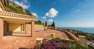 Thumbnail von Luxus-Villa in Benalmadena Pueblo R2419871