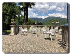 Thumbnail von repräsentative Villa mit stimmungsvollem Garten