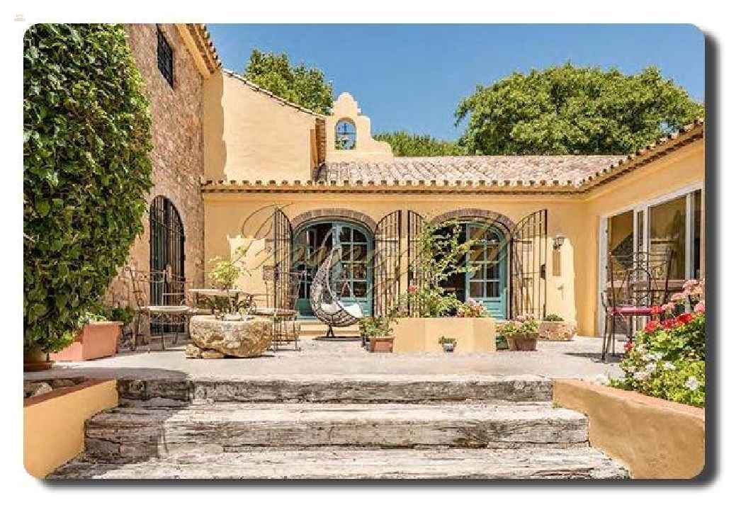 Immogold, repräsentative, exklusive Landhausvilla im Cortijostil mit Pferdeboxen, Costa del Sol, Sotogrande, Cádiz.