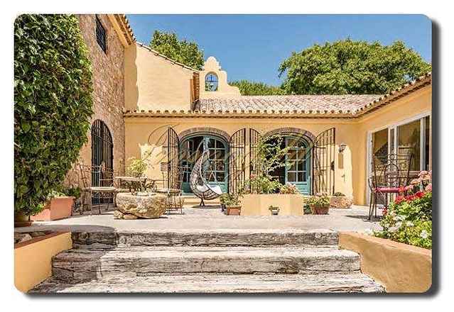 Immogold, repräsentative, exklusive Landhausvilla im Cortijostil mit Pferdeboxen, Costa del Sol, Sotogrande, Cádiz.