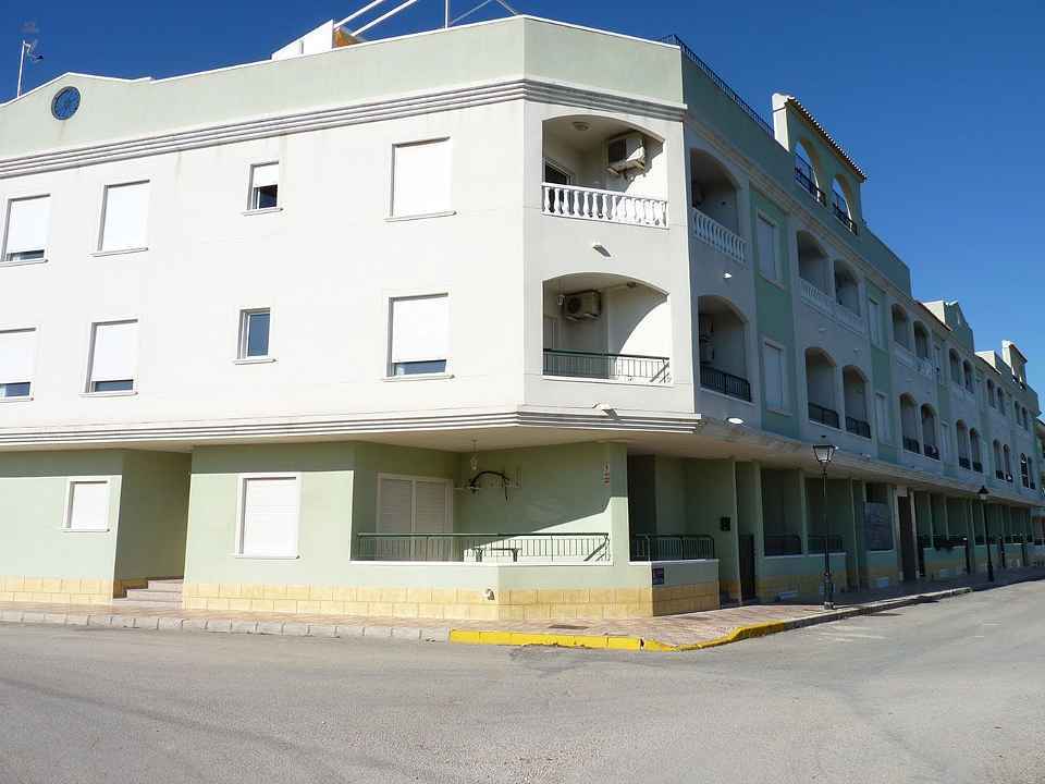 ***Moderne 2-Zimmer-Wohnungen mit Gemeinschaftspool***