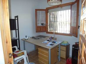 Thumbnail von ***4-Zimmer-Villa mit schönem Blick auf Grünzone***