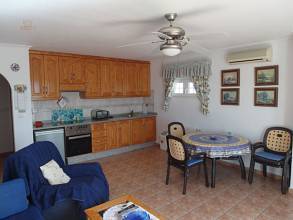 Thumbnail von ***Elegante und großzügige Villa mit 2 Gästewohnungen und Privatpool***