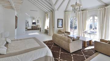 Thumbnail von Luxus-Villa in El Paraiso R2808398