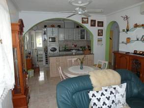 Thumbnail von ***Top gepflegte Villa mit Pool und Sommerküche***