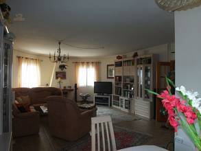 Thumbnail von ***Top gepflegte Villa mit Meerblick, Garage und Privatpool***