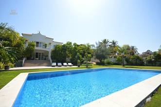 Thumbnail von Luxus-Villa in Nueva Andalucia R2599064
