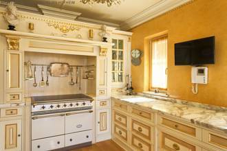 Thumbnail von ***VILLA IM KLASSISCHEN STIL IN NAGUELES IN MARBELLA***