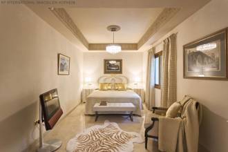 Thumbnail von ***VILLA IM KLASSISCHEN STIL IN NAGUELES IN MARBELLA***