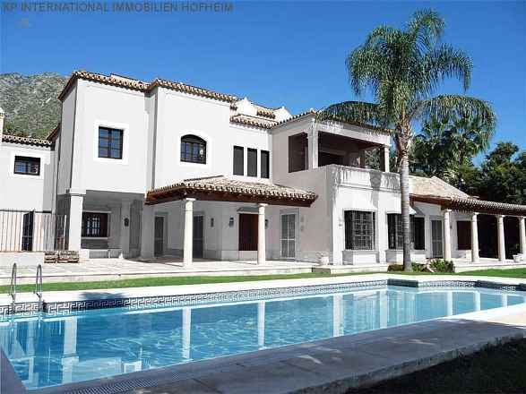 ***MODERNE VILLA IN SIERRA BLANCA IN MARBELLA***