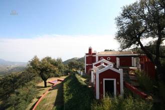 Thumbnail von Luxus-Villa La Mairena R2371289