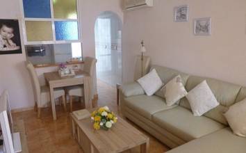 Thumbnail von ***Obere Wohnung mit 2 Schlafzimmern und privater Dachterrasse in Torrevieja***