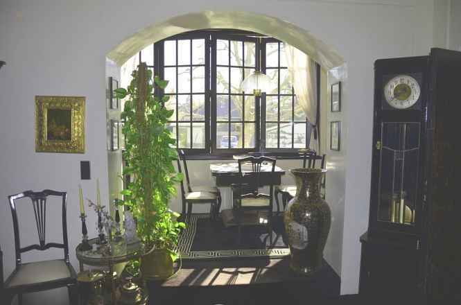 Einzigartiges "Schmuckstück" in unmittelbarer Seenähe