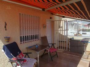 Thumbnail von ***Hübsches Reiheneckhaus mit ausgebautem Keller, 2 Schlafzimmer, 2 Bäder, strandnah***