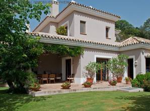 Thumbnail von ***ATEMBERAUBENDE VILLA ZUM VERKAUF IN LA ZAGALETA IN BENAHAVIS***