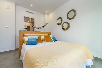 Thumbnail von ***Großzügige und elegante zweigeschossige Villen mit 3 Schlafzimmern, privatem Pool und Meerblick***