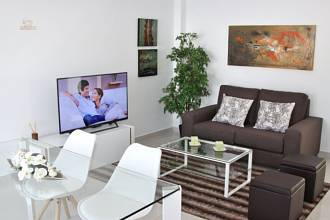 Thumbnail von ***Wunderschöne 4-Zimmer-Doppelhaushälften in modernem Design mit Privatpool***