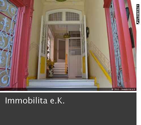 Bezugsfreie repräsentative Villa mit 3 Wohneinheiten in direkter Havellage