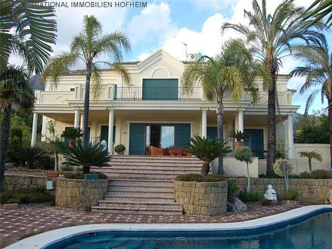 ***SIERRA BLANCA - MODERNE VILLA***