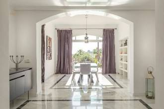 Thumbnail von Luxus-Villa in Nueva Andalucia  R2546417