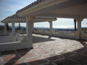 Thumbnail von Luxus-Villa in Sierra Blanca R2499152