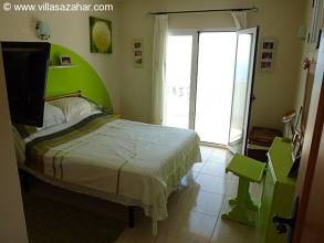 Thumbnail von ***Villa mit unverbaubarem Meerblick auf Hanggrundstück***