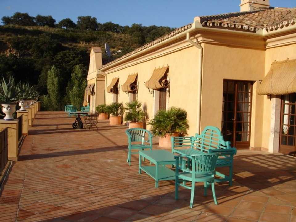 Luxus-Villa in Ronda R2666078 