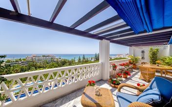 Thumbnail von Luxus-Wohnung in Puerto Banus R2767439