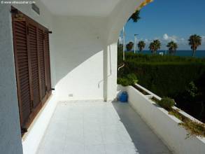 Thumbnail von ***Einfamilienhaus im Zentrum des Ortes direkt am Meer***