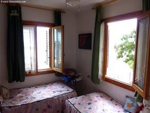 Thumbnail von ***Einfamilienhaus im Zentrum des Ortes direkt am Meer***