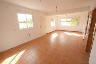 Thumbnail von ***Großzügige und komplett renovierte, charmante und ebenerdige Villa***