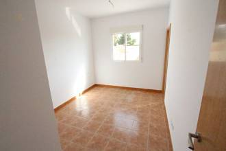 Thumbnail von ***Großzügige und komplett renovierte, charmante und ebenerdige Villa***