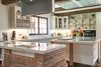 Thumbnail von ***EINZIGARTIGE IMMOBILIE IN DER NÄHE VON SAN PEDRO DE ALCANTARA ZENTRUM IN GUADALMINA BAJA***