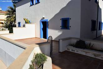 Thumbnail von ***Neuwertige Luxus Immobilie direkt am Meer mit internem Lift über 4 Etagen***