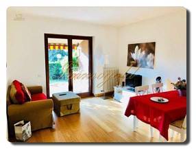 Thumbnail von Immogold total renovierte Wohnung in schöner ruhiger Parkanlage mit Pool im Zentrum von Luino.