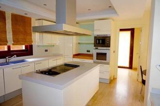 Thumbnail von Luxus-Villa in El Paraiso R2354834