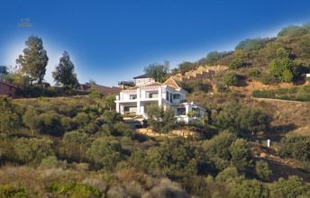 Thumbnail von Luxus-Villa in Los Monteros R2445080