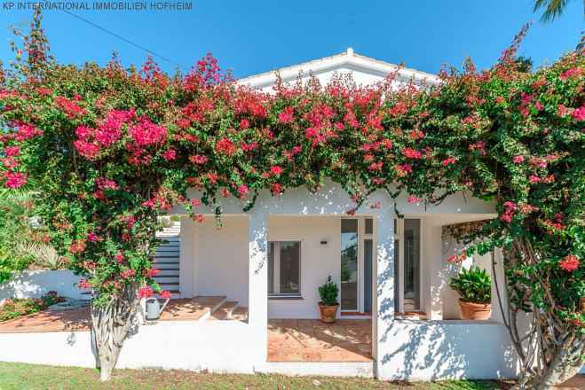 ***Charmante, renovierte Villa in El Rosario***