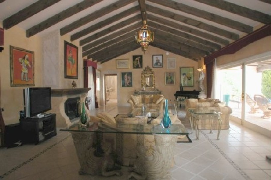 Thumbnail von Luxus-Villa in Cancelada R2481341