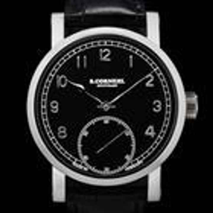  Cornehl Classic Black Lünette flach Krone zylindrisch 