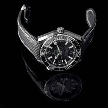Thumbnail von Omega Seamaster Planet Ocean 215.92.40.20.01.001 - Seamaster Planet Ocean 600M Co-Axial Master Chronometer 39.5 mm Auto </h1>