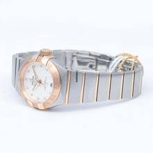 Thumbnail von Omega Constellation Ladies 127.20.27.20.52.001 - Constellation Co-Axial Master Chronometer 27 mm Automatic Silver Dia </h1>