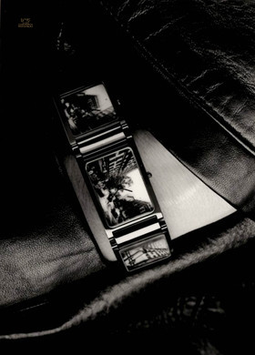 Die "Andy Warhol Times/5" Uhr USKAW01