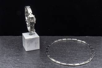 Thumbnail von Pequignet Montre Dame acier anatomique UVP 5.425,00 EUR